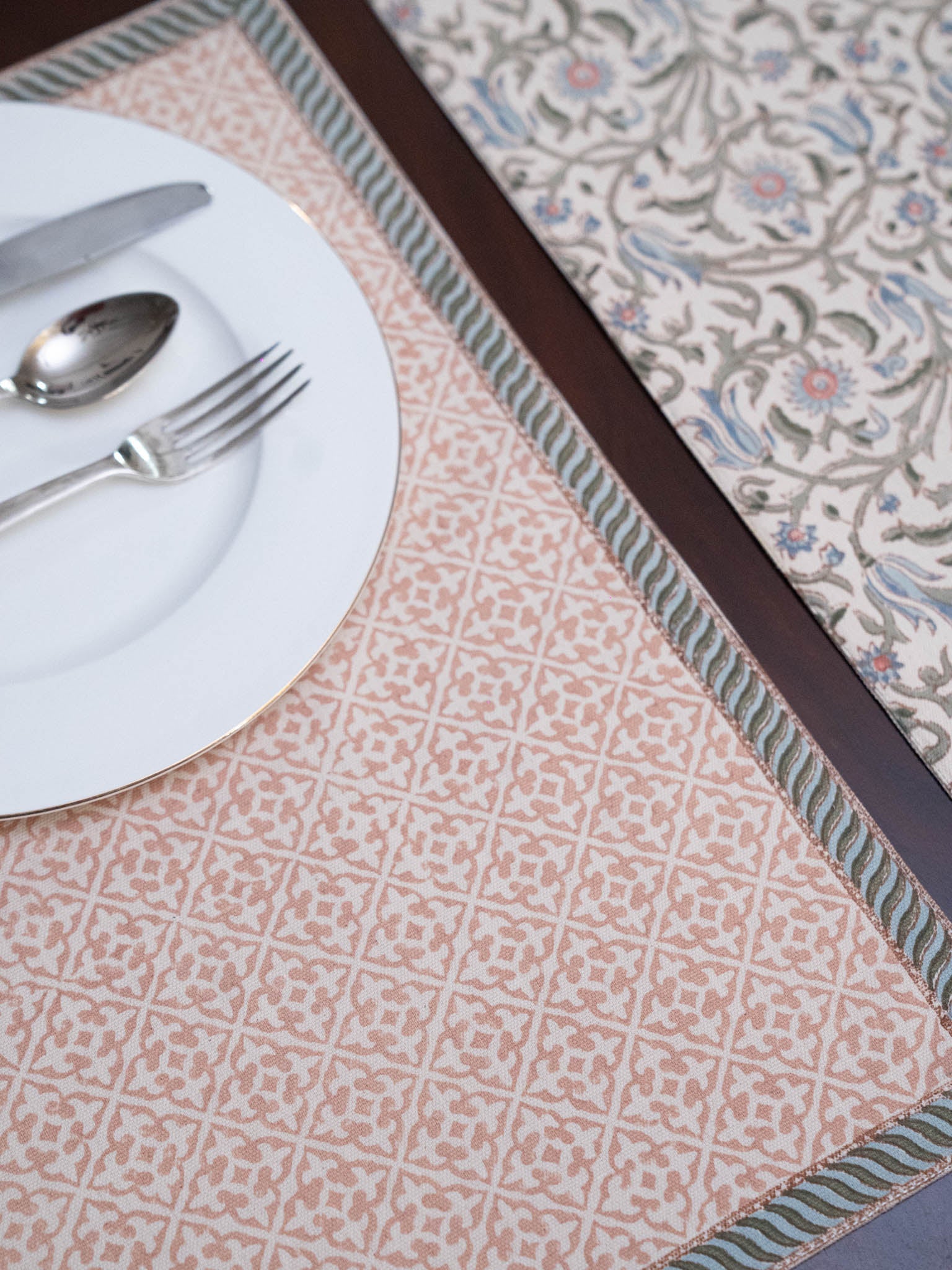 Bahar Placemats Samar Sheikh