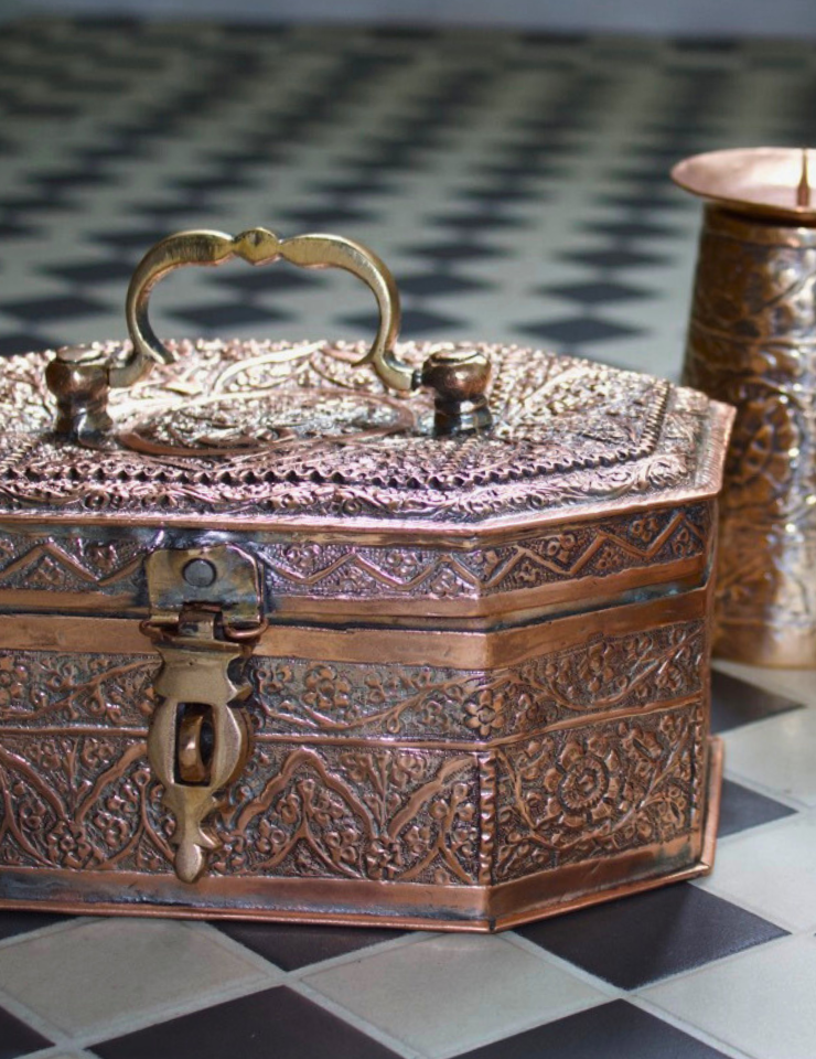 Naqshi PaanDaan Betel Box KP Metals